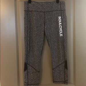 SoulCycle polka dot Pace Rival Crops Size 8